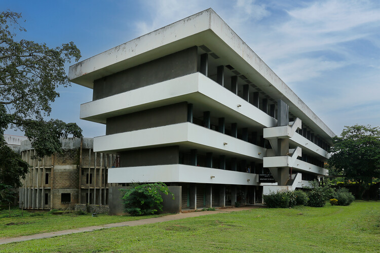 Animal and Environmental Biology Department