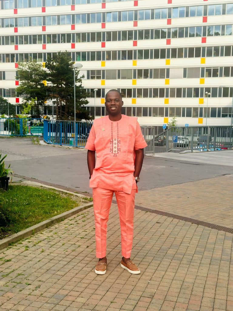 Dr. Samsom Olanrewaju